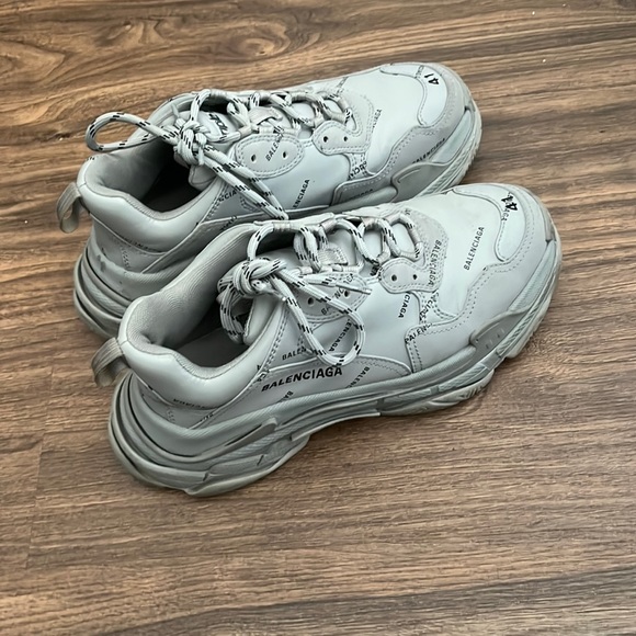 MEN GREY TRIPLE SOLE BALENCIAGA’S - Picture 1 of 7